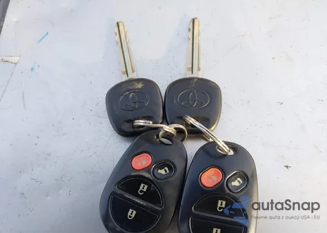 2009 Toyota Sienna Le z USA, uszkodzony, nr VIN 5TDZK23C39S276086